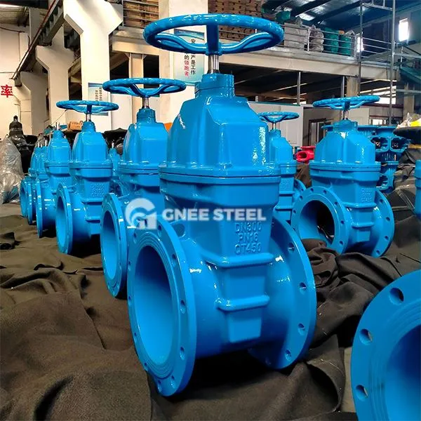 Metallist malmist värava klapp