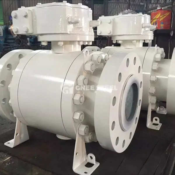 Metallist istuv kuuliklapp